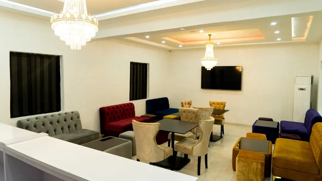 /web/uploads/116/247 Luxury Hotel & Apartment Ajah/header-images/ajah4.jpg